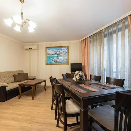 Vazov , Two Bedroom Centre * Várna