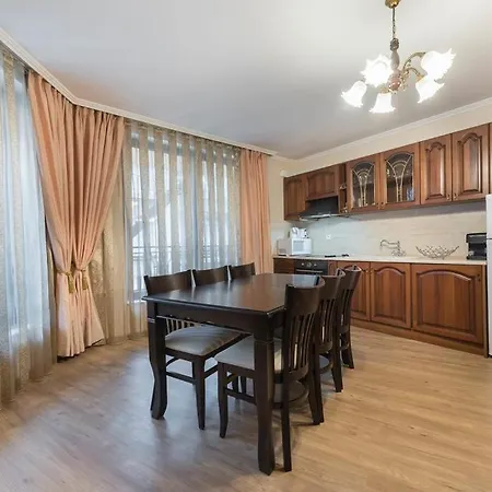 Appartement Vazov , Two Bedroom Centre *
