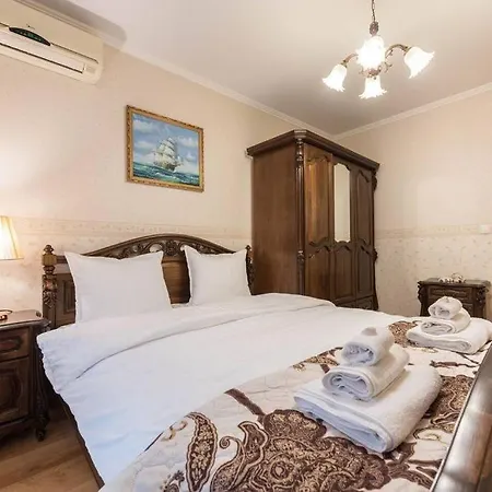 Vazov , Two Bedroom Centre Varna